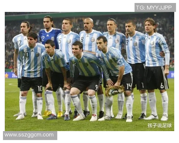 绿茵场上闪耀光芒的世界级足球巨星奋斗与荣耀故事